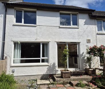Three bed mid-terraced house to rent in St. Leonards Road, Launcest... - Photo 5