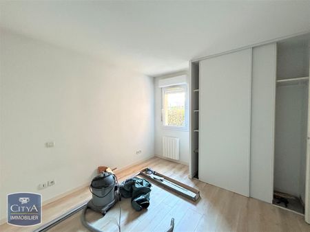 Location Appartement 2 pièces 48m² MONTAUBAN 82000 - Photo 3