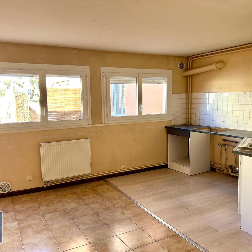 Location Appartement 2 pièces 41m² BOURG EN BRESSE 01000 - Photo 1