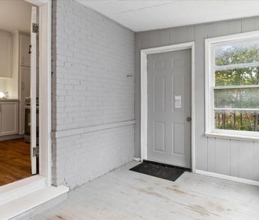 For Lease - 24 CATHARINE Street, Belleville, Ontario - Photo 4