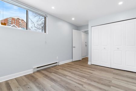 Appartement à louer - Laval (Chomedey) (Autres) - Photo 2
