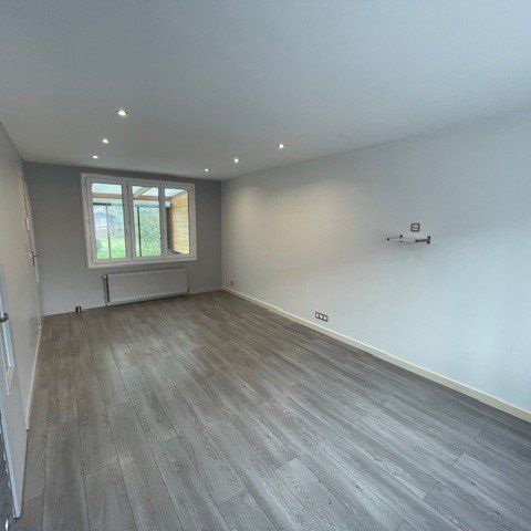 Location Maison 4 pièces 68m² - Photo 1