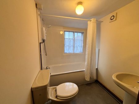 Stodman Street, Newark, Nottinghamshire, NG24 - Photo 5