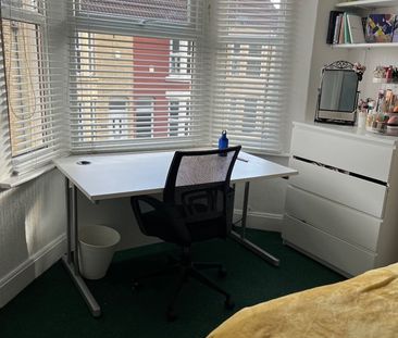 3 Bed Terraced House, Albert Edward Road, L7 - Photo 4