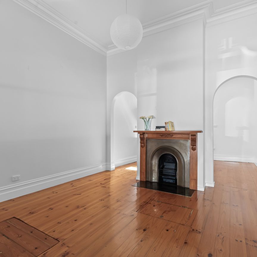 15 Durham Street, Albert Park VIC 3206 - House For Rent | Domain - Photo 1