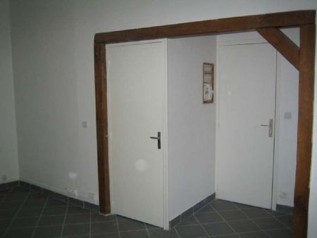 Location Appartement 1 pièce 24m² ELBEUF 76500 - Photo 4