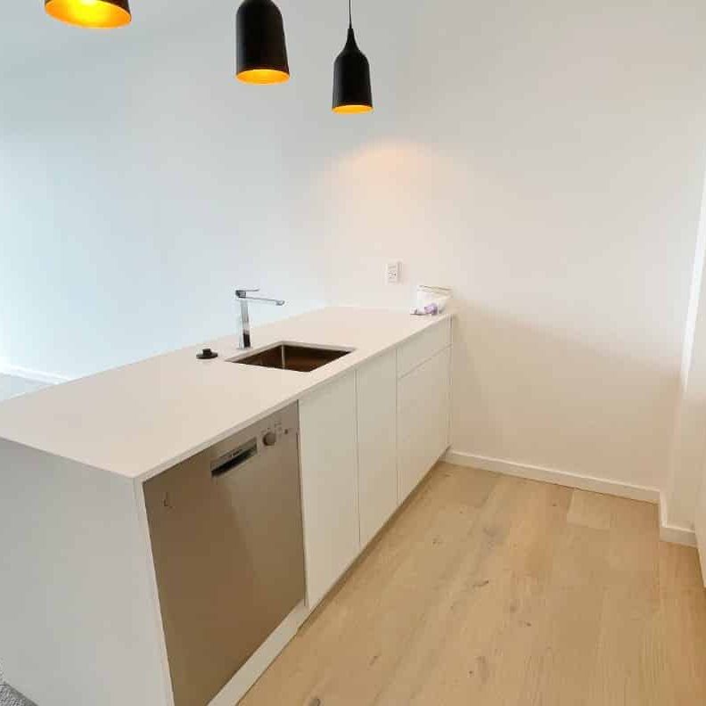 Birkenhead two bedroom Seaview apartment - Photo 1