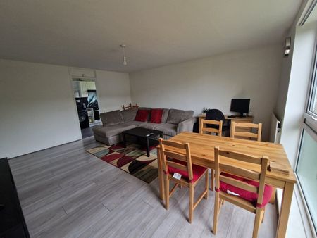 1 Bed Flat, Pampisford Road, CR8 - Photo 5