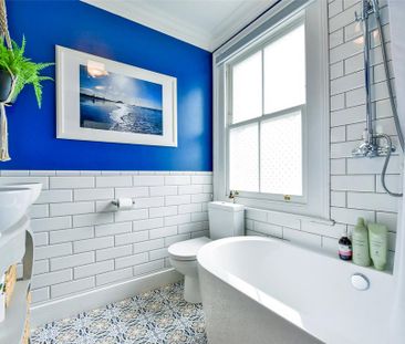 2 bedroom semi-detached house to rent - Photo 2