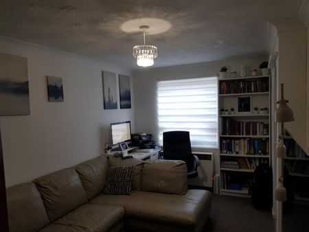 1 bedroom flat to rent - Photo 3