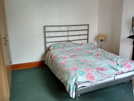 4 bedroom house share to rent - Photo 2