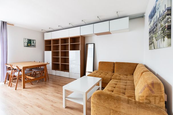 Warszawa Praga-Południe, ul. Korytnicka - Photo 1