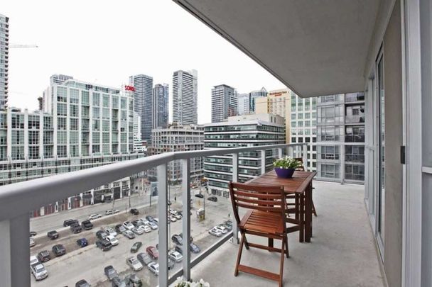 For Lease - 352 Front Street Unit# 1606, Toronto, Ontario - Photo 1