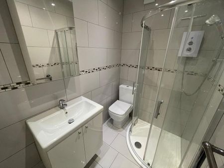 1 bedroom ground floor flat to rent - Photo 2