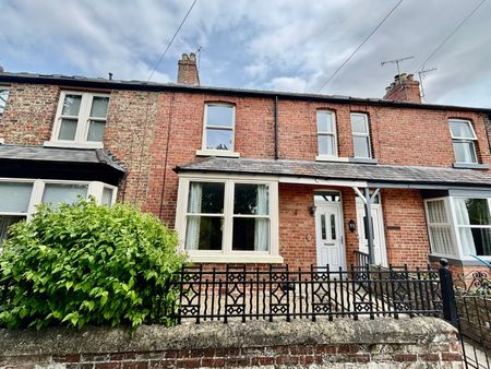 3 bedroom terraced house to rent - Photo 2