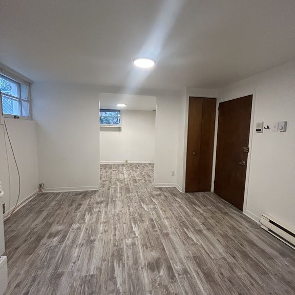 À Louer – 2 ½ –5174 Ave, App. C . Bourbo - Photo 1