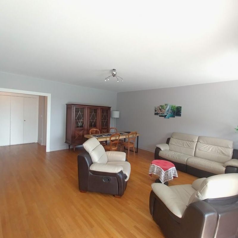 Location Appartement 4 pièces Meublé 98m² TASSIN LA DEMI LUNE 69160 - Photo 1