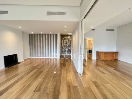 Luxury Apartment for rent in Madrid, Spain - Photo 5