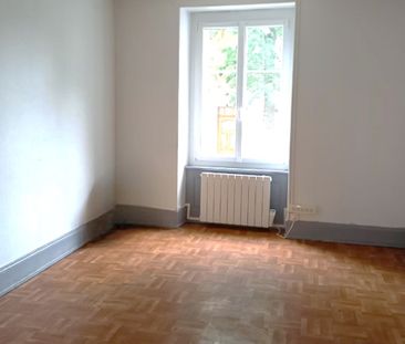 Location Appartement 3 pièces 47m² - Photo 3