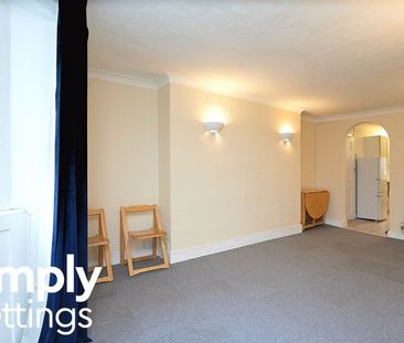 1 Bed property for rent - Photo 1