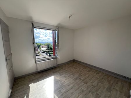 Location - Appartement T4 - 62 m² - Montbéliard - Photo 2