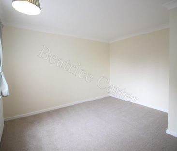 3 bedroom detached house to rent - Photo 3