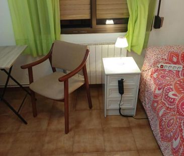 Piso de alquiler en Puerta del Sol, 16, Sol - Photo 1