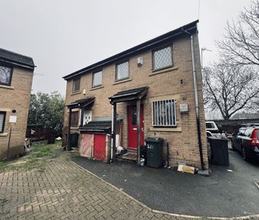 Hudson Close, Bradford - Photo 2