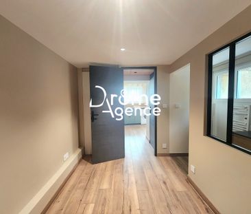 Location Appartement 2 pièces 28m² BOURG LES VALENCE 26500 - Photo 2