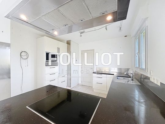 A LOUER Maison BRICQUEVILLE SUR MER 4 pièces - 75.80m² - Photo 1