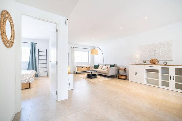 2 room luxury Detached House for rent in Llucmajor, Spain - Photo 1