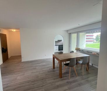 GRAND APPARTEMENT DE 3.5 PIECES 2EME ETAGE AVEC BALCON ET ASCENSEUR - Photo 6