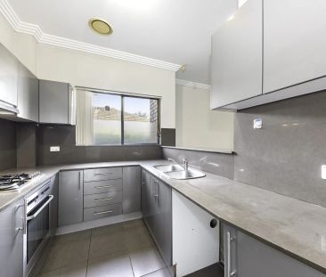 2/139 Bettington Road, - Photo 2