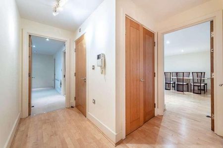 St George Wharf, Vauxhall, SW8 - Photo 2