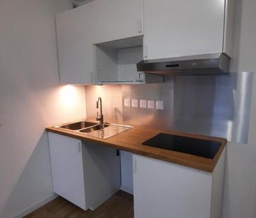 Location Appartement 2 pièces 40m² NANTES 44300 - Photo 4