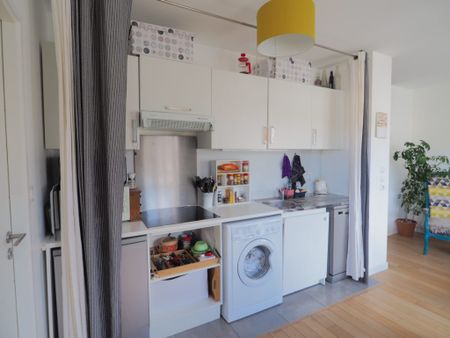 JOUE-LA COMME DES CARTES - Location Appartement nantes : 44 m2 - Photo 4