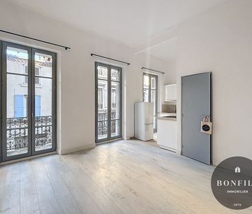 A LOUER AVIGNON INTRAMUROS (84000) : studio avec balcon climatisé- ... - Photo 2