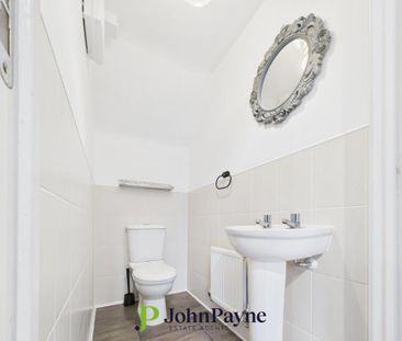 3 bedroom end of terrace house to rent - Photo 6