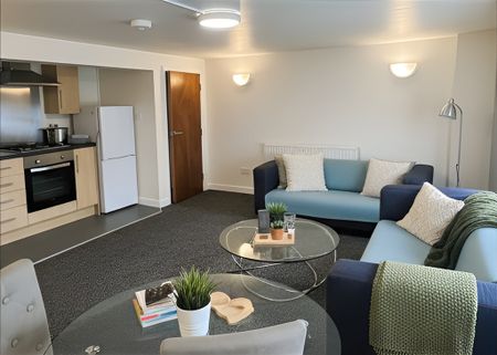 2 Bed Student Accommodation - Photo 2