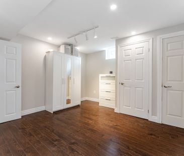 For Lease - 996 Savoline Boulevard, Milton, Ontario - Photo 1