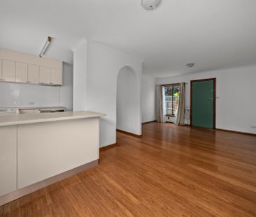 2/20 Beach Street, Bellerive, TAS 7018 - Photo 2