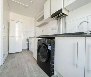 Carisbrooke Road, St Leonards, TN38 - Photo 4