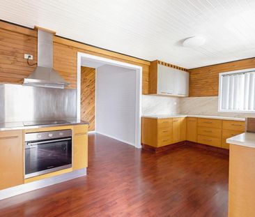 WELL PRESENTED HOME - Photo 5