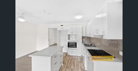 ATTENTION OVER 65'S - 1 BEDROOM UNIT IN PENINSULA VILLAGE - Photo 4