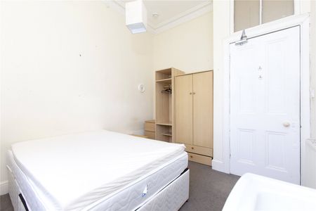 5 bedroom apartment to rent - Photo 4