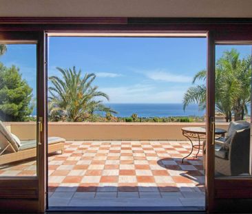 Luxury Villa for rent in Marbella, Andalusia - Photo 4
