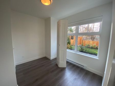 Stylish Condo in Aldergrove - Photo 2