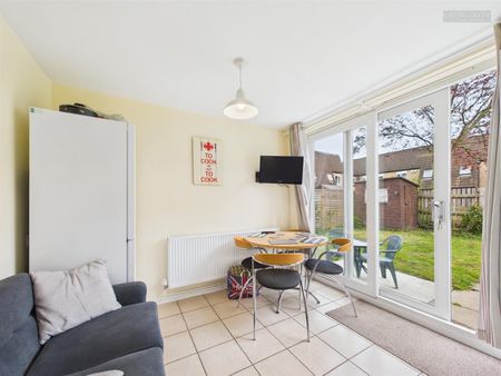 Wheatdole, Orton Goldhay, Peterborough, PE2 5QS - Photo 5