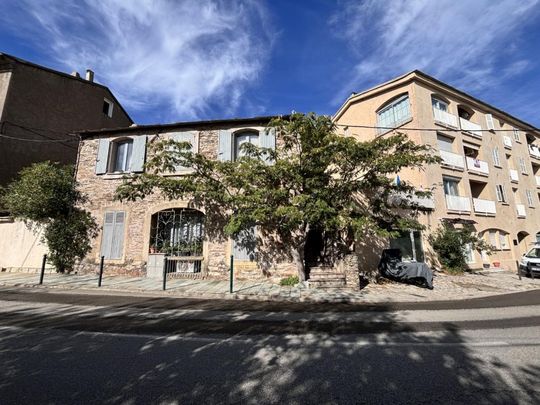 Location appartement à Brando - Photo 1