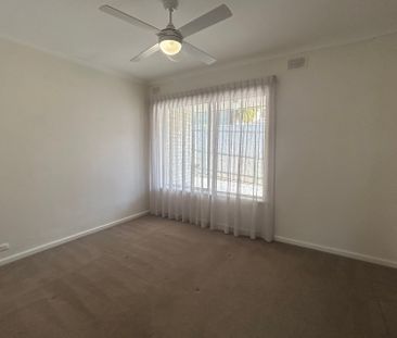 Open the Door to Convenience and Style in Torrens Park - Photo 3